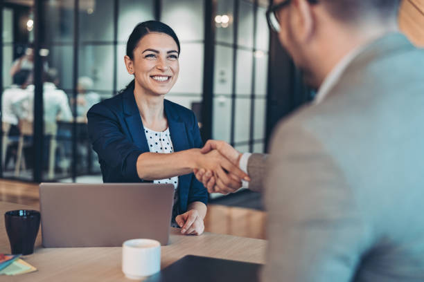 Les particularités du métier et formations suivies par un conseiller financier