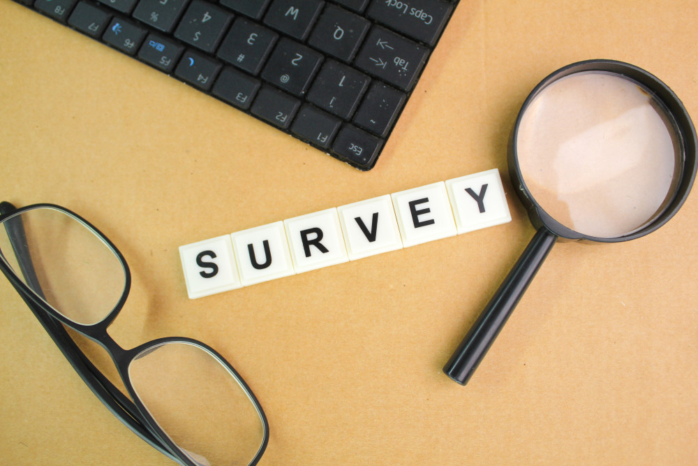 Faire un sondage en ligne : guide complet pour réussir vos enquêtes